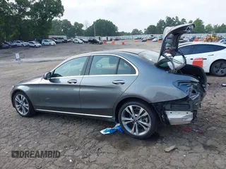 2018 Mercedes-Benz C 300 with VIN 55SWF4JB2JU248297, listed as a IAAI auction lot 42419602 with 88,047 mi miles and . Bid and sale history available at DreamBid. Image 14.