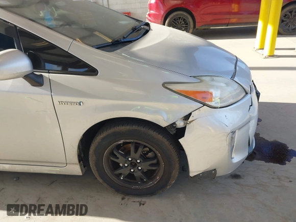 2014 Toyota Prius Four with VIN JTDKN3DU3E1764256, listed as a IAAI auction lot 42019394 with 398,092 mi miles. Bid and sale history available at carsss.com. Image 6.
