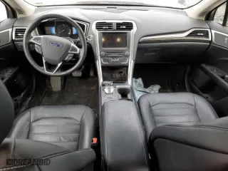 2017 Ford Fusion Energi SE with VIN 3FA6P0PU1HR105100, listed as a Copart auction lot 68935042 with 52,459 mi miles. Bid and sale history available at carsss.com. Image 8.