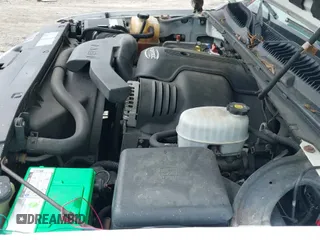 2004 GMC Yukon XL z VIN 1GKFK66U44J123189, wystawiony jako IAAI lot #42970368 z przebiegiem 121 000 mil mil oraz . Historia ofert i sprzedaży dostępna na DreamBid. Obrazek 13.