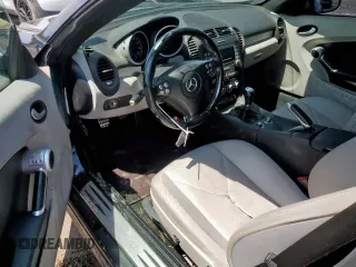 2006 Mercedes-Benz SLK 280 z VIN WDBWK54F56F093098, wystawiony jako Copart lot #58618735 z przebiegiem 155 916 mil mil oraz Tytuł czysty. Historia ofert i sprzedaży dostępna na DreamBid. Obrazek 8.