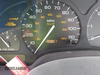 2000 Saturn SL z VIN 1G8ZH5280YZ223608, wystawiony jako IAAI lot #41377752 z przebiegiem 180 857 mil mil oraz . Historia ofert i sprzedaży dostępna na DreamBid. Obrazek 7.