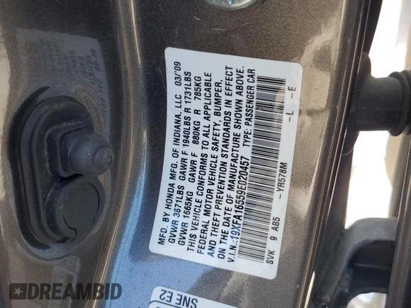 2009 Honda Civic LX z VIN 19XFA16559E020457, wystawiony jako Copart lot #58721185 z przebiegiem Nie podano mil oraz Szkoda całkowita • Salvage title. Historia ofert i sprzedaży dostępna na DreamBid. Obrazek 13.