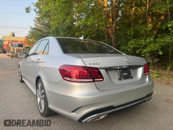 2016 Mercedes-Benz E 350 Luxury with VIN WDDHF8JB8GB198055, listed as a Copart auction lot 61106865 with 90,962 mi miles and Clean title. Bid and sale history available at DreamBid. Image 3.