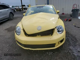 2013 Volkswagen Beetle 2.5L with VIN 3VW5P7AT6DM812504, listed as a Copart auction lot 52156165 with 53,682 mi miles and Salvage Title. Bid and sale history available at DreamBid. Image 5.