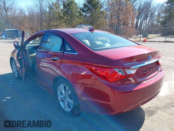 2013 Hyundai Sonata Limited with VIN 5NPEC4AC0DH626654, listed as a IAAI auction lot 38698604 with 90,035 mi miles and . Bid and sale history available at carsss.com. Image 3.