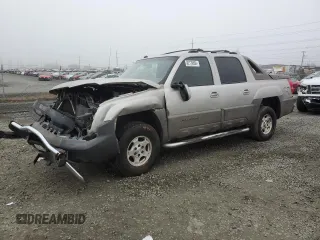 2004 Chevrolet Avalanche Z71 with VIN 3GNEK12T74G165016, listed as a Copart auction lot 82178654 with 224,025 mi miles and Salvage Title. Bid and sale history available at carsss.com. Image 1.