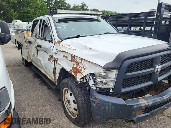 2017 Ram 2500 Tradesman z VIN 3C6UR5HJXHG647375, wystawiony jako IAAI lot #42608451 z przebiegiem 162 998 mil mil oraz . Historia ofert i sprzedaży dostępna na DreamBid. Obrazek 15.
