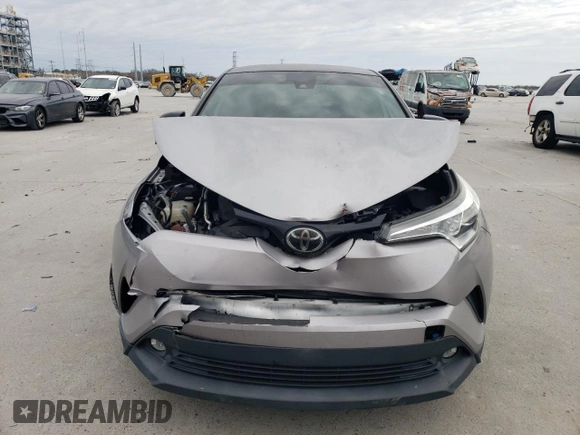 2019 Toyota C-HR XLE with VIN JTNKHMBX4K1045406, listed as a Copart auction lot 47612515 with 38,909 mi miles and Salvage Title. Bid and sale history available at DreamBid. Image 5.