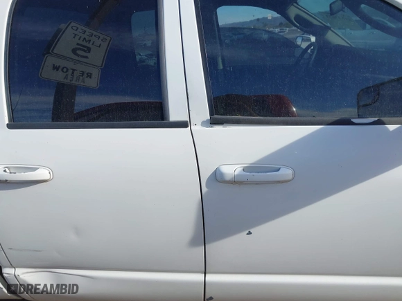 2003 Dodge Ram 2500 ST with VIN 3D7KA28C33G861081, listed as a IAAI auction lot 41643673 with 437,561 mi miles. Bid and sale history available at carsss.com. Image 13.
