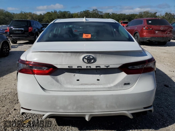 2021 Toyota Camry SE Nightshade with VIN 4T1G11AK3MU587872, listed as a Copart auction lot 85806384 with 90,264 mi miles and Non Repairable. Bid and sale history available at carsss.com. Image 6.