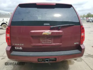 2008 Chevrolet Tahoe 2LT z VIN 1GNFC13068J148704, wystawiony jako Copart lot #54614815 z przebiegiem 229 570 mil mil oraz Czysty tytuł • Clean title. Historia ofert i sprzedaży dostępna na DreamBid. Obrazek 6.