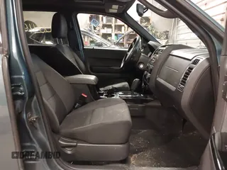 2011 Ford Escape XLT with VIN 1FMCU0D70BKB25088, listed as a IAAI auction lot 42004191 with 200,665 mi miles. Bid and sale history available at carsss.com. Image 5.