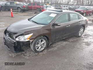 2014 Nissan Altima 2.5 with VIN 1N4AL3AP5EC164798, listed as a IAAI auction lot 41822821 with 176,554 mi miles. Bid and sale history available at carsss.com. Image 17.