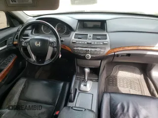 2011 Honda Accord EX-L с VIN 1HGCP3F80BA002854, выставлен на аукционе Copart как лот 61241825 с пробегом Не указан миль и Списание • Salvage title. История ставок и продаж доступна на DreamBid. Изображение 8.