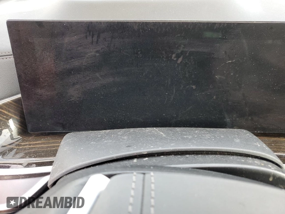 2024 BMW X7 xDrive40i z VIN 5UX23EM0XR9S60730, wystawiony jako Copart lot #49636395 z przebiegiem Nie podano mil oraz Szkoda całkowita • Salvage title. Historia ofert i sprzedaży dostępna na DreamBid. Obrazek 9.