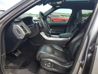 2020 Land Rover Range Rover Sport SVR z VIN SALWZ2RE9LA729082, wystawiony jako Copart lot #61613465 z przebiegiem 43 534 mil mil oraz Szkoda całkowita • Salvage title. Historia ofert i sprzedaży dostępna na DreamBid. Obrazek 7.