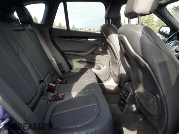 2016 BMW X1 xDrive28i with VIN WBXHT3C3XG5E56687, listed as a Copart auction lot 43629105 with 84,403 mi miles and Salvage Title. Bid and sale history available at carsss.com. Image 11.