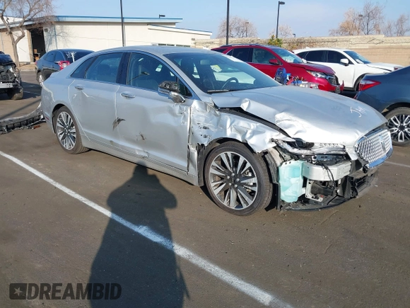 2019 Lincoln MKZ Hybrid Reserve II with VIN 3LN6L5MU6KR611449, listed as a IAAI auction lot 41465414 with Not provided miles and . Bid and sale history available at DreamBid. Image 11.