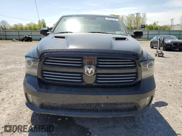 2014 Ram 1500 Sport z VIN 1C6RR7HTXES388636, wystawiony jako Copart lot #56590105 z przebiegiem Nie podano mil oraz Szkoda całkowita • Salvage title. Historia ofert i sprzedaży dostępna na DreamBid. Obrazek 5.
