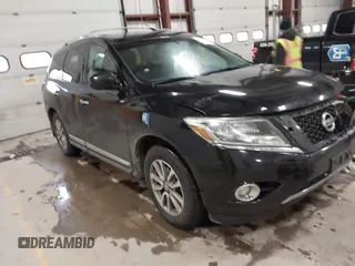 2014 Nissan Pathfinder S z VIN 5N1AR2MM5EC698528, wystawiony jako IAAI lot #41270744 z przebiegiem 129 817 mil mil oraz . Historia ofert i sprzedaży dostępna na DreamBid. Obrazek 1.