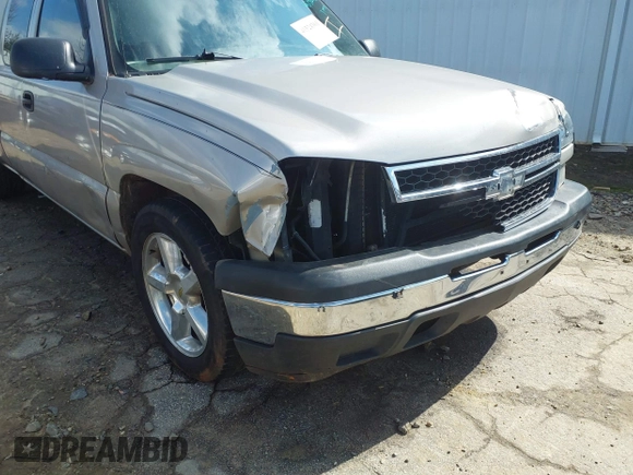 2006 Chevrolet Silverado 1500 Work Truck with VIN 1GCEC19X26Z245101, listed as a IAAI auction lot 41524361 with 189,845 mi miles. Bid and sale history available at carsss.com. Image 13.