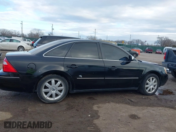 2005 Ford Five Hundred Limited с VIN 1FAFP25185G126517, выставлен на аукционе IAAI как лот 41449598 с пробегом 129 530 миль миль и . История ставок и продаж доступна на DreamBid. Изображение 13.