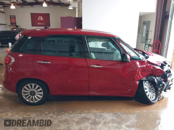 2015 FIAT 500L Easy z VIN ZFBCFABH4FZ031733, wystawiony jako IAAI lot #40058070 z przebiegiem 79 801 mil mil oraz . Historia ofert i sprzedaży dostępna na DreamBid. Obrazek 14.