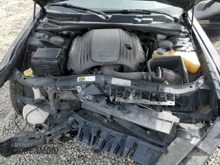 2014 Dodge Challenger R/T z VIN 2C3CDYBT4EH186379, wystawiony jako Copart lot #47617805 z przebiegiem 131 131 mil mil oraz Szkoda całkowita • Salvage title. Historia ofert i sprzedaży dostępna na DreamBid. Obrazek 13.