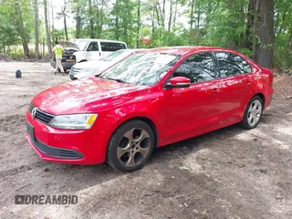 2011 Volkswagen Jetta SE с VIN 3VWDZ7AJ0BM368053, выставлен на аукционе IAAI как лот 42320719 с пробегом 175 185 миль миль и . История ставок и продаж доступна на DreamBid. Изображение 2.
