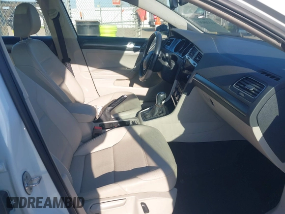 2019 Volkswagen Golf SportWagen S with VIN 3VWY57AU1KM507386, listed as a IAAI auction lot 41310938 with 53,470 mi miles. Bid and sale history available at carsss.com. Image 5.
