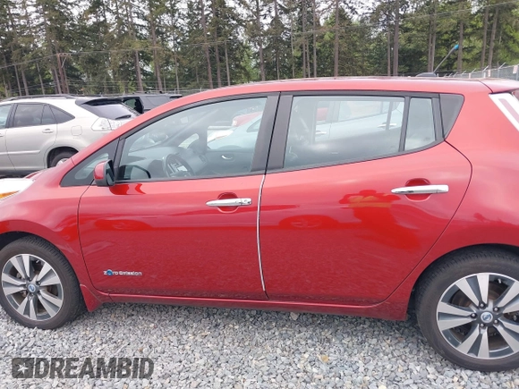 2013 Nissan LEAF SL with VIN 1N4AZ0CPXDC411967, listed as a IAAI auction lot 42120907 with 102,035 mi miles. Bid and sale history available at carsss.com. Image 14.