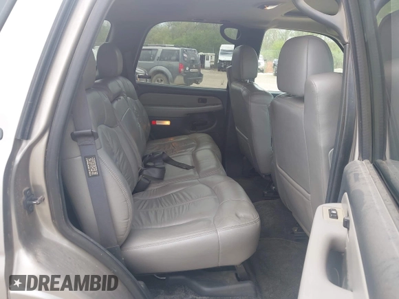 2001 Chevrolet Tahoe LS z VIN 1GNEC13T11J107893, wystawiony jako IAAI lot #42261213 z przebiegiem 338 454 mil mil oraz . Historia ofert i sprzedaży dostępna na DreamBid. Obrazek 8.