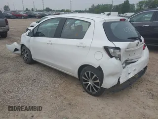 2017 Toyota Yaris L z VIN VNKKTUD32HA078479, wystawiony jako IAAI lot #42431719 z przebiegiem 60 741 mil mil oraz . Historia ofert i sprzedaży dostępna na DreamBid. Obrazek 3.