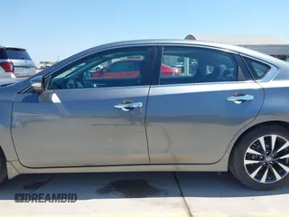 2016 Nissan Altima SV with VIN 1N4AL3AP4GC218644, listed as a IAAI auction lot 42001835 with 43,763 mi miles and . Bid and sale history available at DreamBid. Image 15.