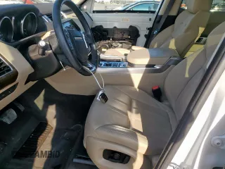 2017 Land Rover Range Rover Sport SE с VIN SALWG2FV5HA670467, выставлен на аукционе Copart как лот 58161875 с пробегом 34 840 миль миль и Списание • Salvage title. История ставок и продаж доступна на DreamBid. Изображение 7.