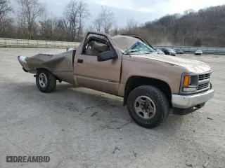 1995 Chevrolet C/K 1500 with VIN 1GCEK14Z8SZ103275, listed as a Copart auction lot 51133425 with 82,250 mi miles and Salvage Title. Bid and sale history available at carsss.com. Image 4.