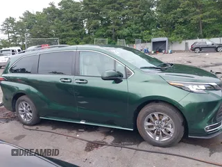 2022 Toyota Sienna XLE with VIN 5TDYSKFC1NS043177, listed as a IAAI auction lot 42495390 with 33,908 mi miles and . Bid and sale history available at DreamBid. Image 13.
