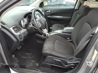 2019 Dodge Journey SE with VIN 3C4PDCBB8KT779253, listed as a Copart auction lot 51685575 with 41,229 mi miles and Salvage Title. Bid and sale history available at DreamBid. Image 7.
