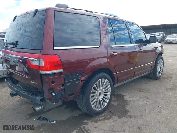 2015 Lincoln Navigator with VIN 5LMJJ2JT4FEJ12021, listed as a IAAI auction lot 41880471 with 104,979 mi miles. Bid and sale history available at carsss.com. Image 4.