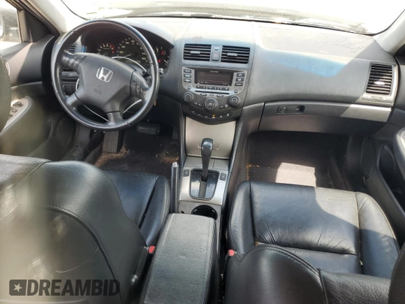 2006 Honda Accord EX-L z VIN 1HGCM56866A159217, wystawiony jako Copart lot #54994945 z przebiegiem 127 522 mil mil oraz Szkoda całkowita • Salvage title. Historia ofert i sprzedaży dostępna na DreamBid. Obrazek 8.