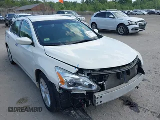 2013 Nissan Altima SV with VIN 1N4AL3APXDN420162, listed as a IAAI auction lot 42563045 with 80,750 mi miles and . Bid and sale history available at DreamBid. Image 6.
