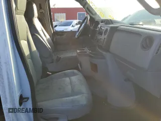 2013 Ford Econoline Cargo Commercial with VIN 1FTNE1EW6DDA13974, listed as a Copart auction lot 85720354 with 167,406 mi miles and Salvage title. Bid and sale history available at DreamBid. Image 7.