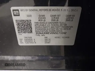 2022 Chevrolet Equinox RS with VIN 3GNAXWEV0NS173242, listed as a IAAI auction lot 42483371 with 28,159 mi miles and . Bid and sale history available at DreamBid. Image 9.
