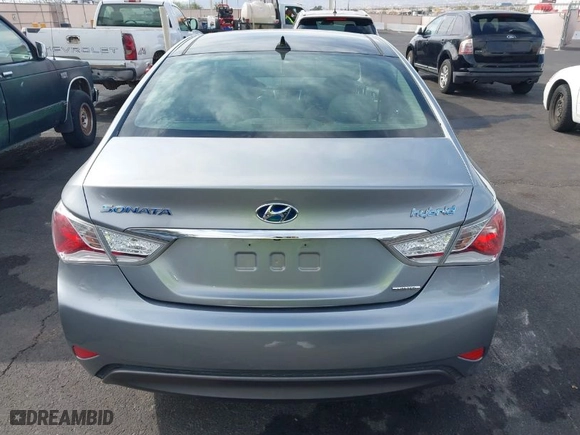 2015 Hyundai Sonata Hybrid Limited with VIN KMHEC4A49FA120464, listed as a IAAI auction lot 41887769 with NaN miles. Bid and sale history available at carsss.com. Image 16.
