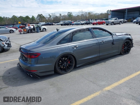 2022 Audi S8 with VIN WAULSAF83NN001905, listed as a IAAI auction lot 41813861 with 18,461 mi miles and . Bid and sale history available at DreamBid. Image 4.