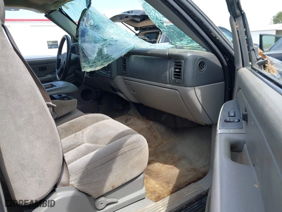 2006 Chevrolet Tahoe LT with VIN 1GNEK13T36J148231, listed as a IAAI auction lot 41917777 with 335,161 mi miles. Bid and sale history available at carsss.com. Image 5.