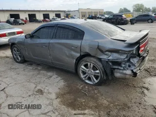 2011 Dodge Charger RT Max with VIN 2B3CM5CT9BH572611, listed as a Copart auction lot 73457004 with 100,411 mi miles and Non Repairable. Bid and sale history available at carsss.com. Image 2.
