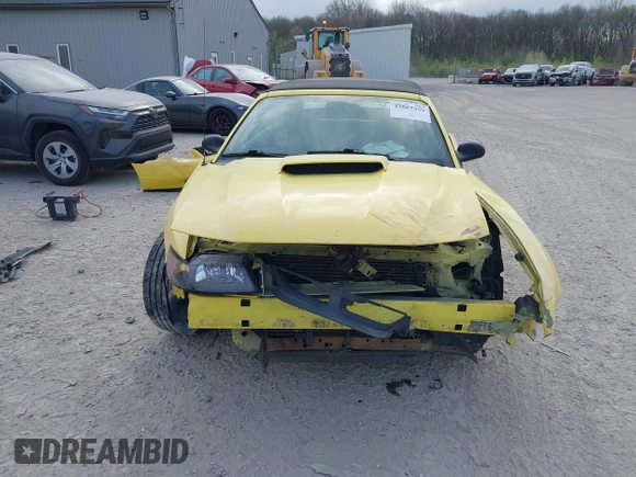 2001 Ford Mustang GT Deluxe с VIN 1FAFP45X61F123907, выставлен на аукционе IAAI как лот 42067359 с пробегом Не указан миль и . История ставок и продаж доступна на DreamBid. Изображение 13.