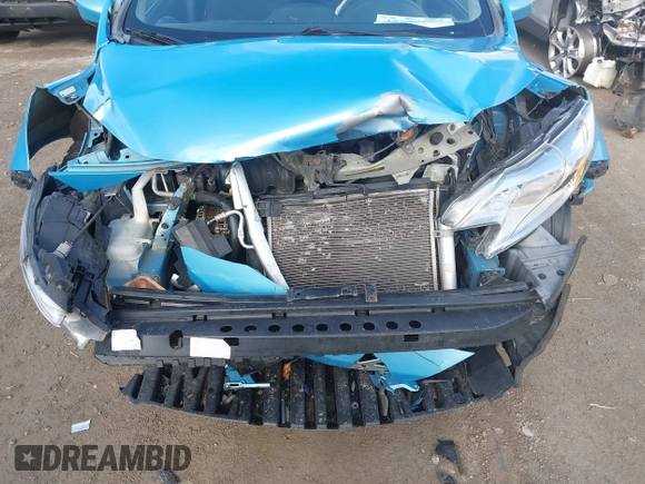 2015 Nissan Note SV with VIN 3N1CE2CP2FL445406, listed as a IAAI auction lot 42177178 with 113,842 mi miles and . Bid and sale history available at DreamBid. Image 6.